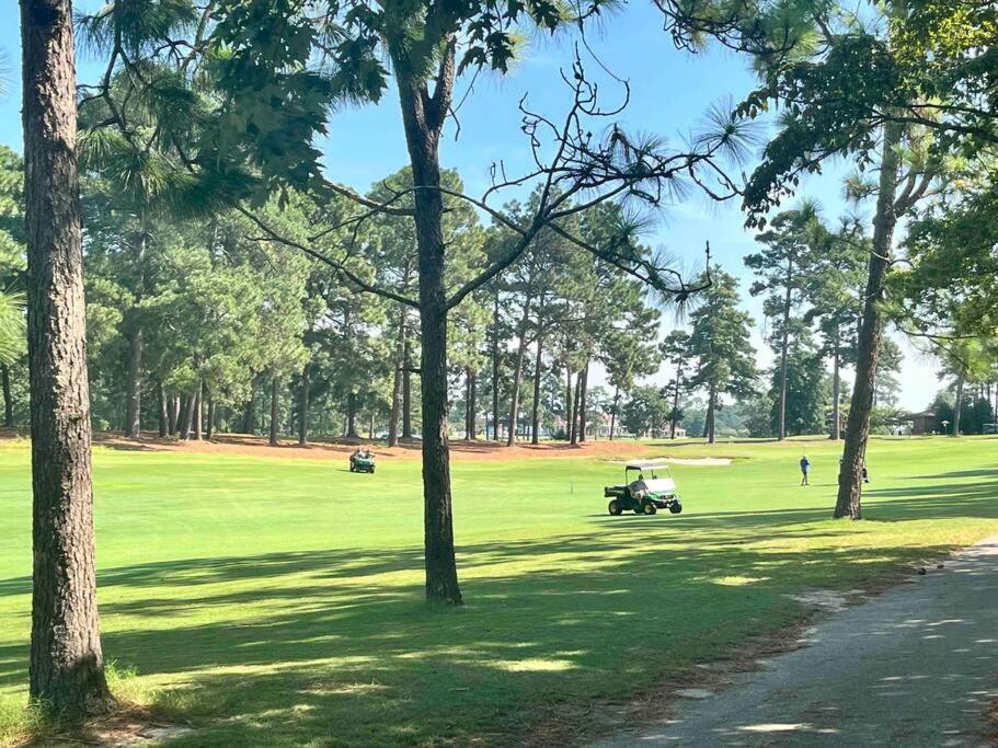The Green Tee Suite Pinehurst Extérieur photo